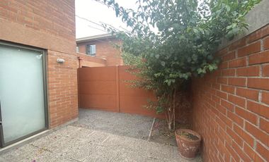 Casa en Venta en Pedro Garhnam Saravia 2577