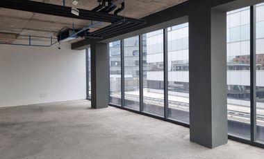 Oficina en Arriendo en Providencia Metro Los Leones