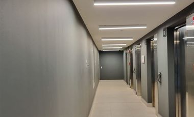 Oficina en Arriendo en Providencia Metro Los Leones