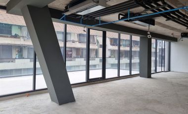 Oficina en Arriendo en Providencia Metro Los Leones