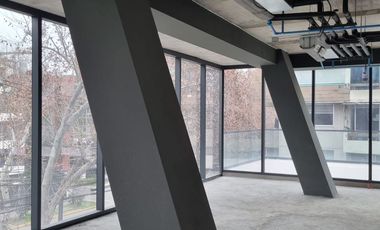 Oficina en Arriendo en Providencia Metro Los Leones