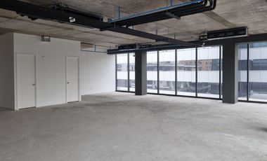 Oficina en Arriendo en Providencia Metro Los Leones