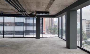 Oficina en Arriendo en Providencia Metro Los Leones