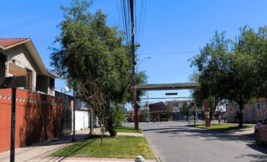 HERMOSA CASA EN VENTA COMUNA DE LA GRANJA