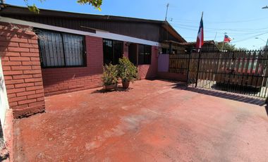 HERMOSA CASA EN VENTA COMUNA DE LA GRANJA