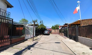 HERMOSA CASA EN VENTA COMUNA DE LA GRANJA