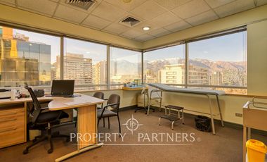 Espectacular oficina rubro medico en las condes (80 UF/m2)