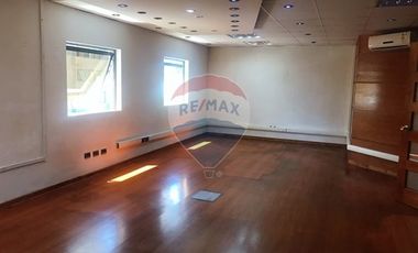 Edificio Comercial RENTABILIDAD DEL 8,3%