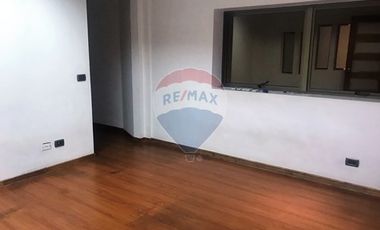 Edificio Comercial RENTABILIDAD DEL 8,3%