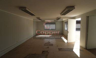 Oficina en Arriendo en Chañarcillo, entre Vallejos y calle Makenna