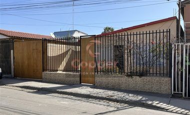 Casa en Arriendo en Avda Canal Beagle