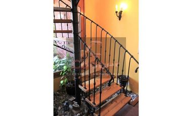 Casa en Arriendo en El Inca con Leonidas Pérez