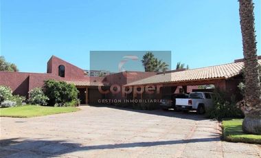 Casa en Arriendo en El Inca con Leonidas Pérez