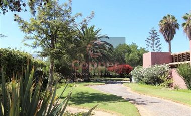 Casa en Arriendo en El Inca con Leonidas Pérez