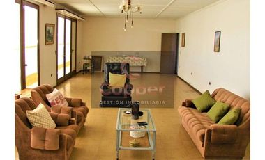 Casa en Arriendo en Arturo Prat esquina Valdivia