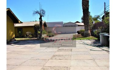 Casa en Arriendo en Arturo Prat esquina Valdivia