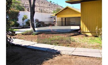 Casa en Arriendo en Arturo Prat esquina Valdivia