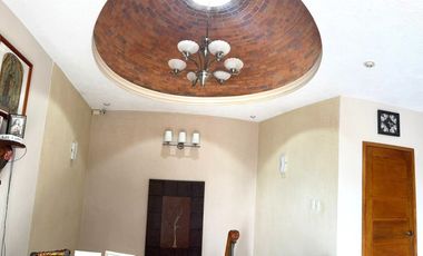 CASA EN VENTA CON SEGURIDAD EN BOSQUES DEL LAGO,