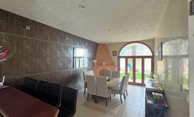 CASA EN VENTA CON SEGURIDAD EN BOSQUES DEL LAGO,