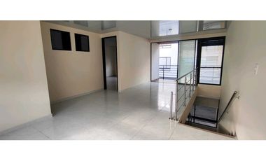 Hermosa casa urbana de 185 M2 en 530 mill negociables en #lamesacund