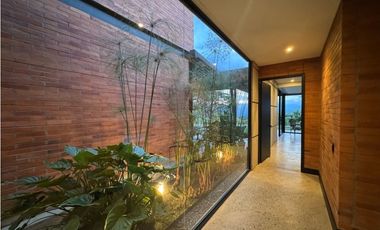 Casa campestre con una vista panorámica espectacular