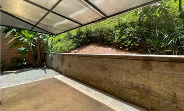 Casa en renta Sabaneta, sector parte baja.