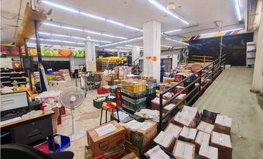 Vendemos amplio Local esquinero en Los Andes norte de Cali