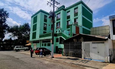 Vendemos amplio Local esquinero en Los Andes norte de Cali