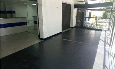 Local comercial la 35