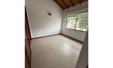 Casa en Arriendo en Envigado sector Loma del Chocho