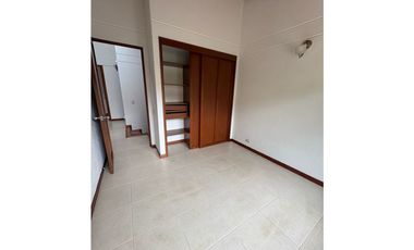 Casa en Arriendo en Envigado sector Loma del Chocho