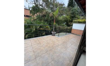 Casa en Arriendo en Envigado sector Loma del Chocho