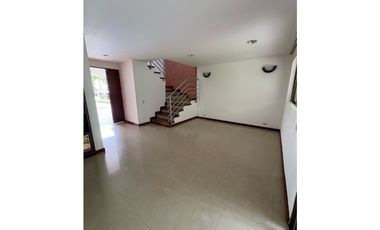 Casa en Arriendo en Envigado sector Loma del Chocho