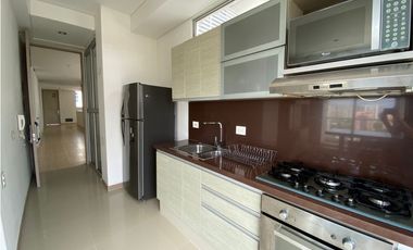 ARRIENDO APARTAESTUDIO EN ALTO PRADO