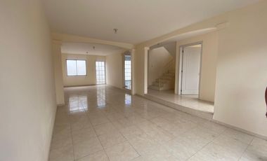CASA EN VENTA CALDERON