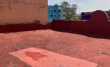 Edificio en Venta en el Centro Histórico – Zona de Alta Actividad Comercial