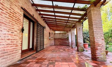 Alquiler - Casa 3 ambientes - Zona El Grosellar