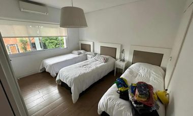 Dúplex en venta - 3 Dormitorios 4 Baños - Canning