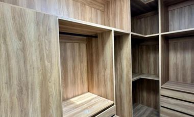 CASA EN VENTA PRIVADA 4 RECÁMRAS, TEMOZON NORTE; MÉRIDA