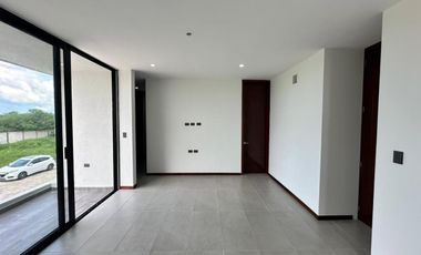 CASA EN VENTA EQUIPADA EN TEMOZON NORTE, YUCATÁN