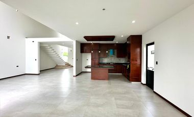 CASA EN VENTA EQUIPADA EN TEMOZON NORTE, YUCATÁN