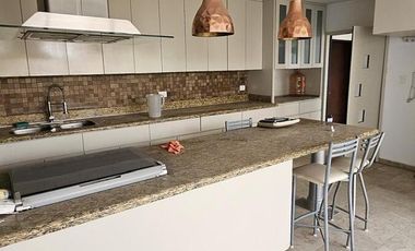 CASA EN RENTA EN LOMAS DE ANGELOPOLIS