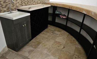 CASA EN RENTA EN LOMAS DE ANGELOPOLIS