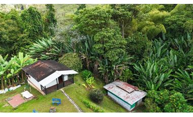 Venta Casa Campestre La Elvira (GHE)