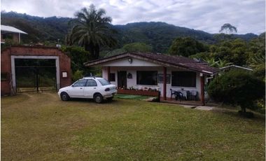 Venta Casa Campestre La Elvira (GHE)