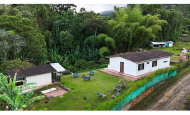 Venta Casa Campestre La Elvira (GHE)