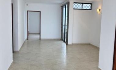 Casa en venta con 2 departamentos renteros en PA – Salinas