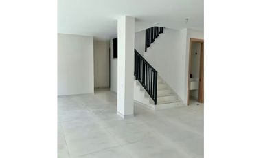 ALQUILER CASA SANTA MARIA THE WOODS 338M2 MLD