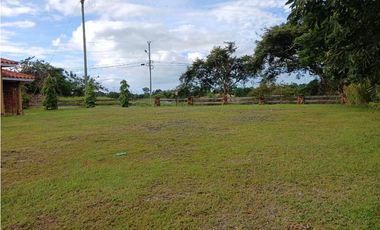 SAN CARLOS / 466M / LOTE PLANO / CERCA DE INTERAMERICANA AG