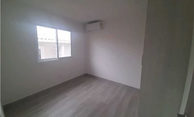 ALQUILO CASA NUEVA EN ARRAIJAN HATO MONTAÑA VERONA 2R CON LINEA BLANCA